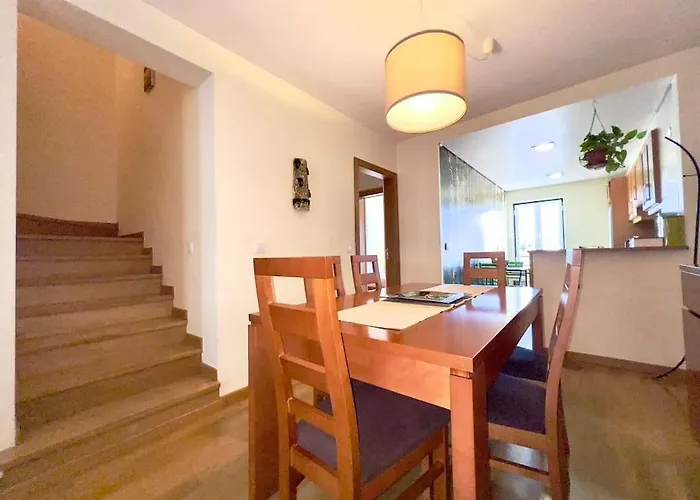 Principe Real Magnificent Duplex View * Lisboa