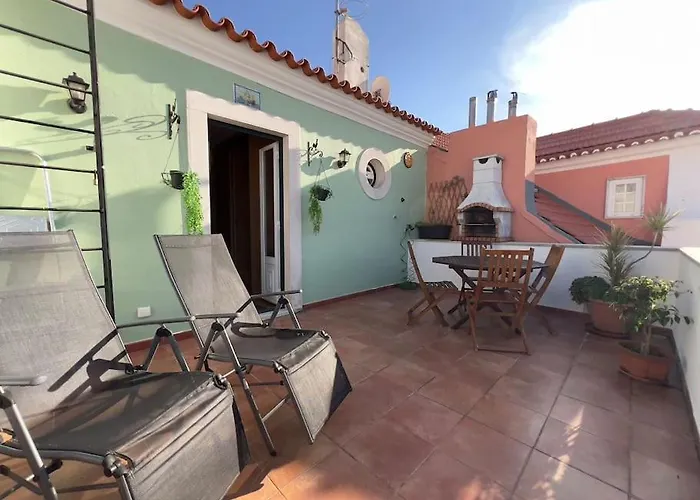 Principe Real Magnificent Duplex View * Lisboa